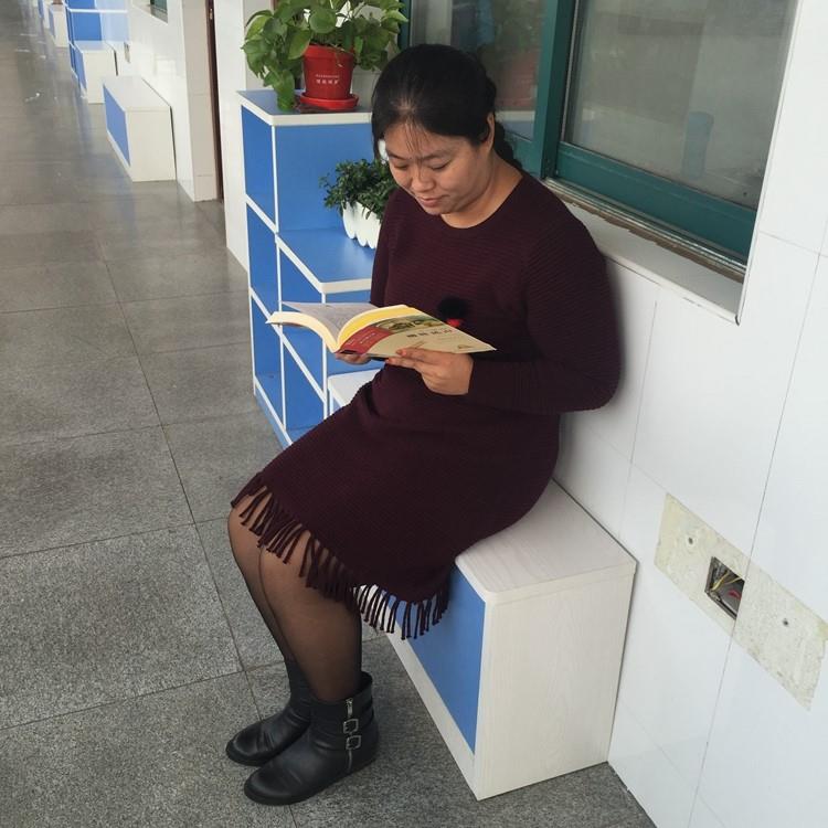 胡静——我为党旗添光彩